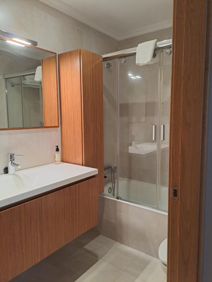 Apartamento En El Centro Con Garaje Directo. Bilbao Exterior photo